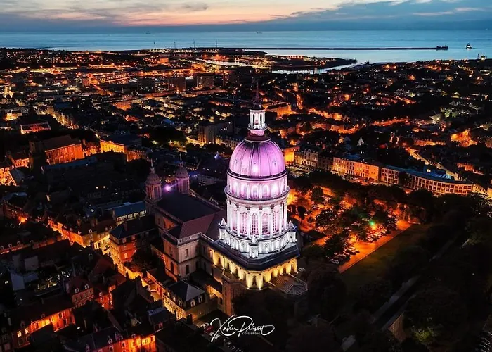 Le Dalton-Balneo- Hyper Centre- Proche Remparts Et Vieille Ville *